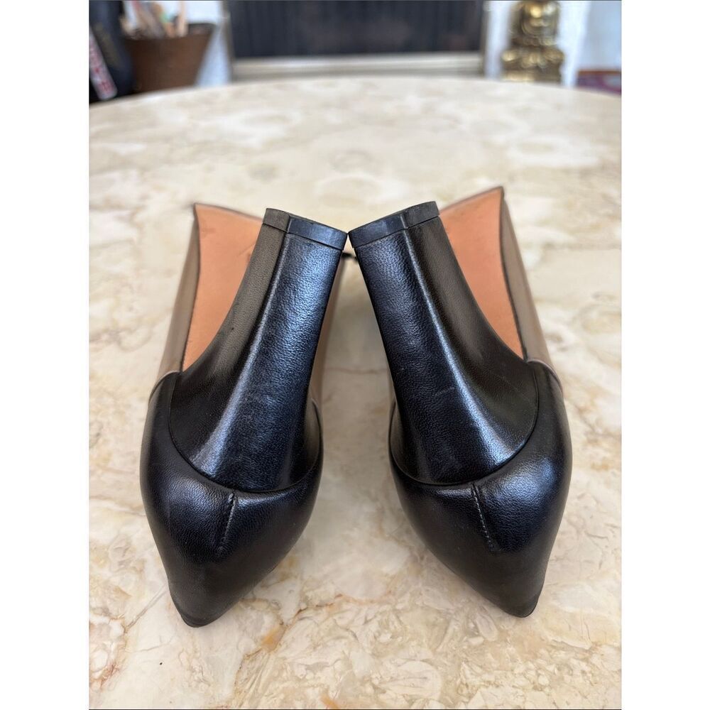 Vintage Salvatore Ferragamo Taupe & Black Leather Pumps – Made in Italy / 7B - Picture 9 of 13